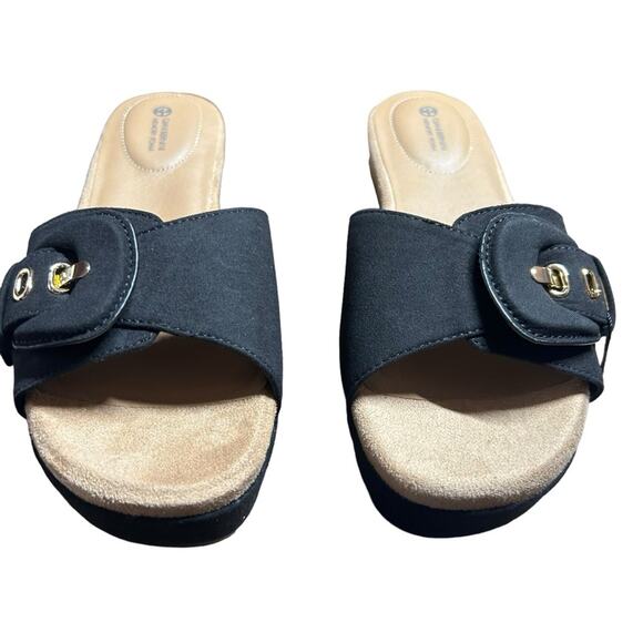 Giani Bernini Ashllyn Memory Foam Wedge Sandals Slip On Buckle Strap  NEW Size 9 - Picture 5 of 11